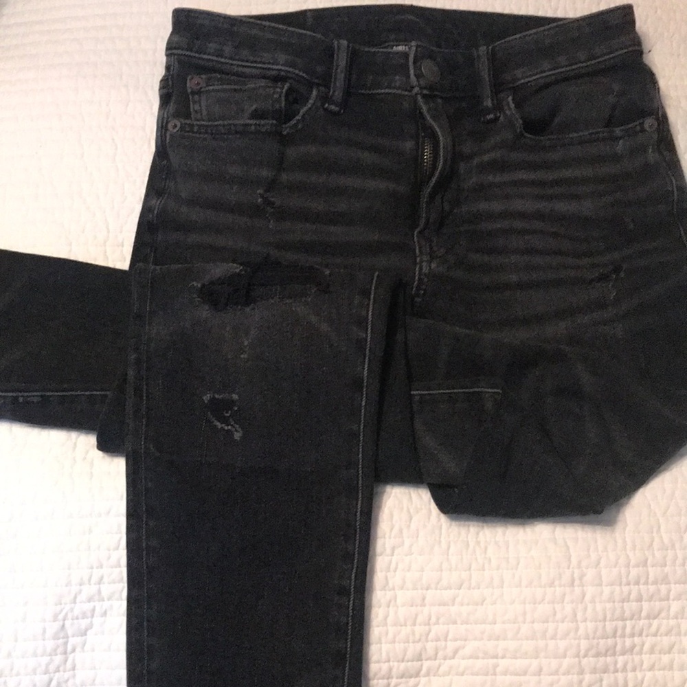American Eagle black distressed jeans